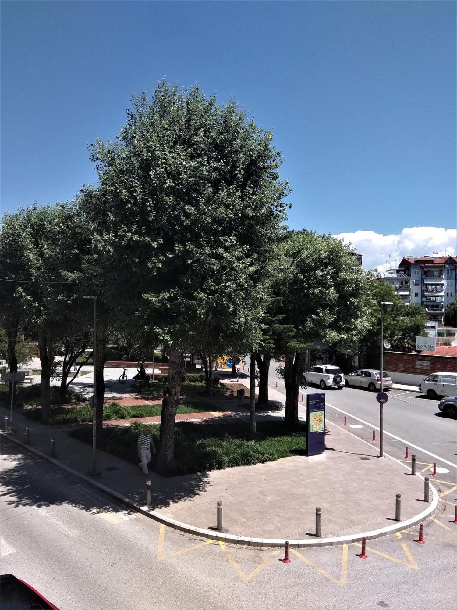 G & G Guesthouse II Edesa Zewnętrze zdjęcie