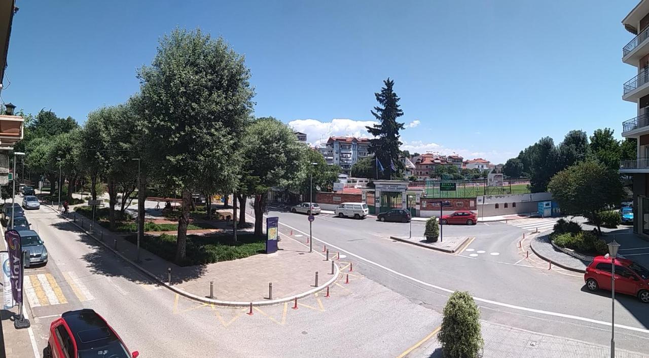 G & G Guesthouse II Edesa Zewnętrze zdjęcie