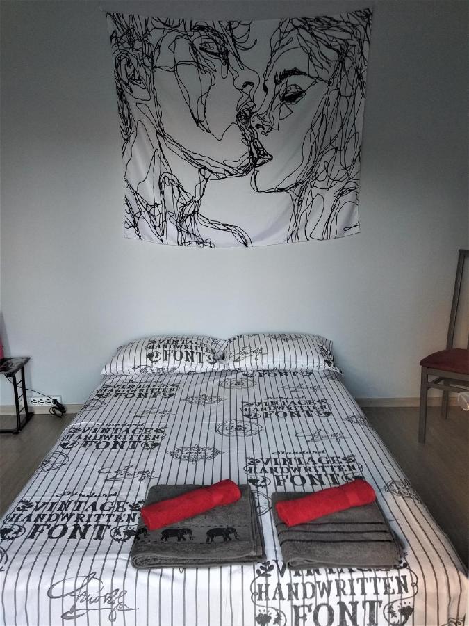 G & G Guesthouse II Edesa Zewnętrze zdjęcie