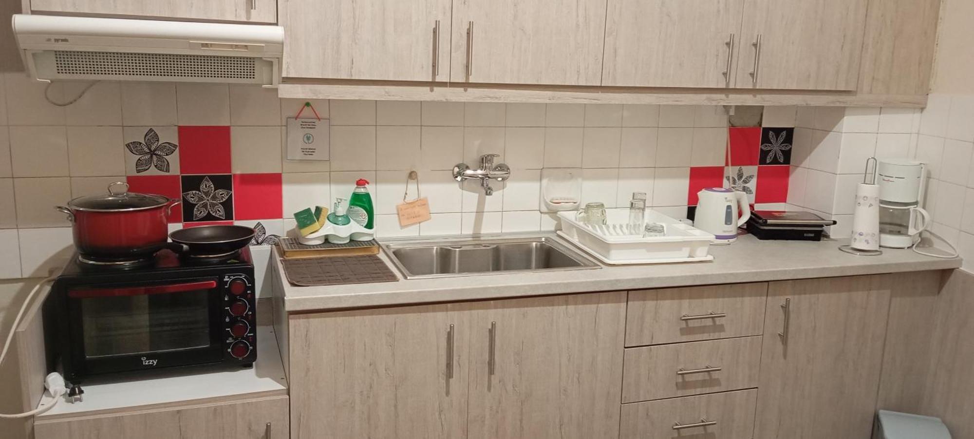 G & G Guesthouse II Edesa Zewnętrze zdjęcie